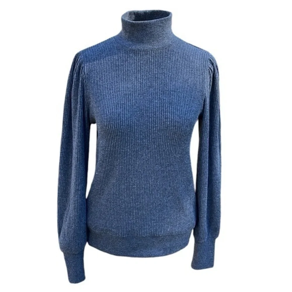 J.Crew turtleneck sweater ribbed, color is gray, women’s size XS